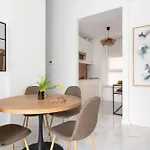 Arenal Carreteria Deluxe Suites